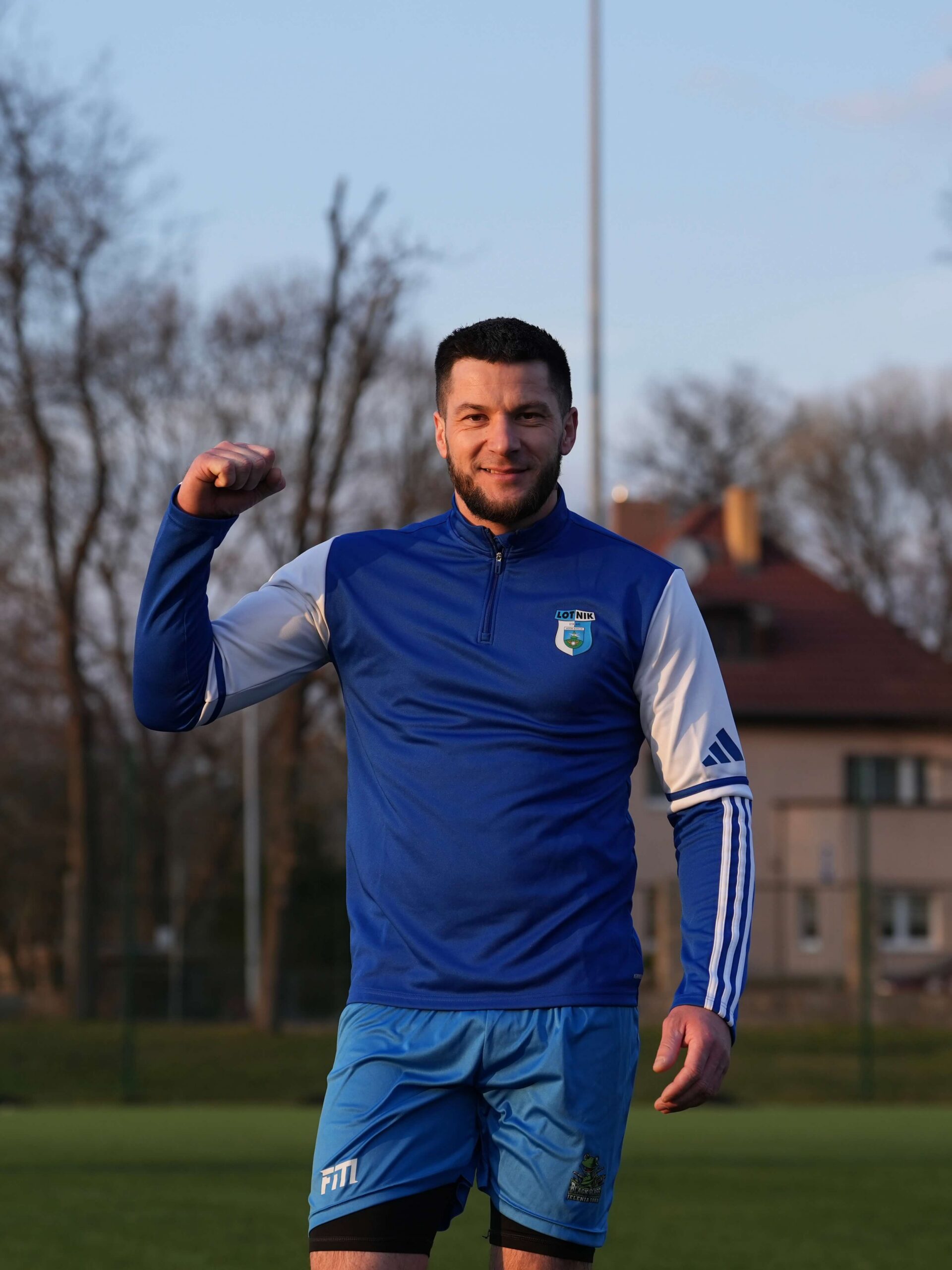 Adrian Jarosz LKS Lotnik Jeżów Sudecki