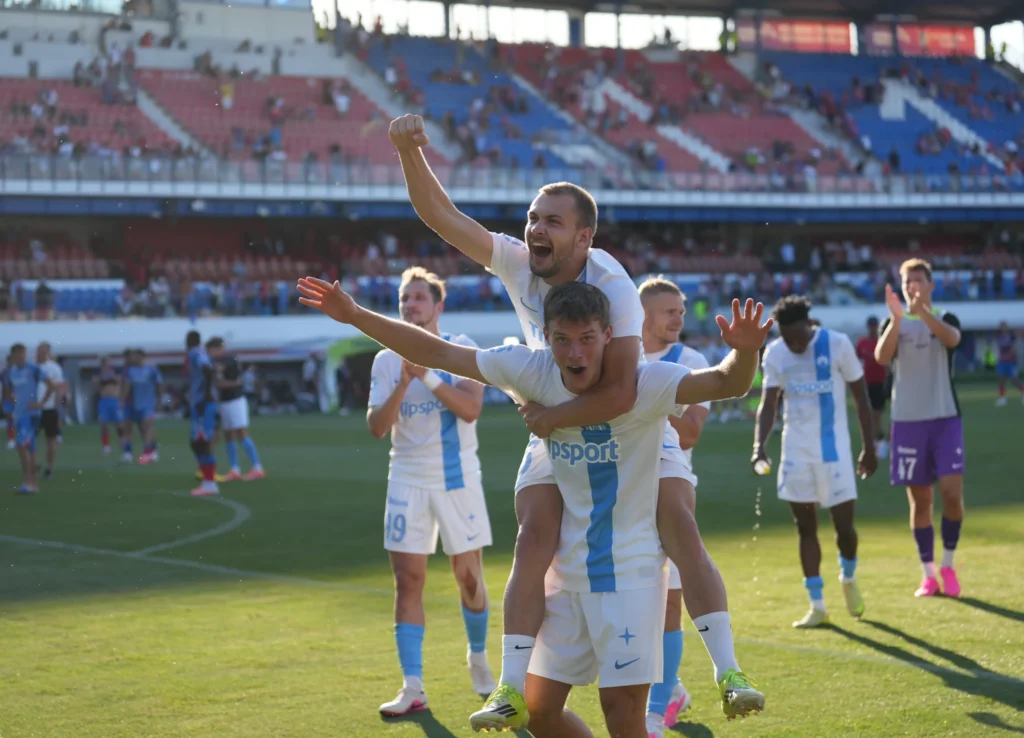 FC Slovan Liberec players in action against Viktoria Plzeň at Doosan Arena during the 3–1 Chance Liga match on 25 July 2026